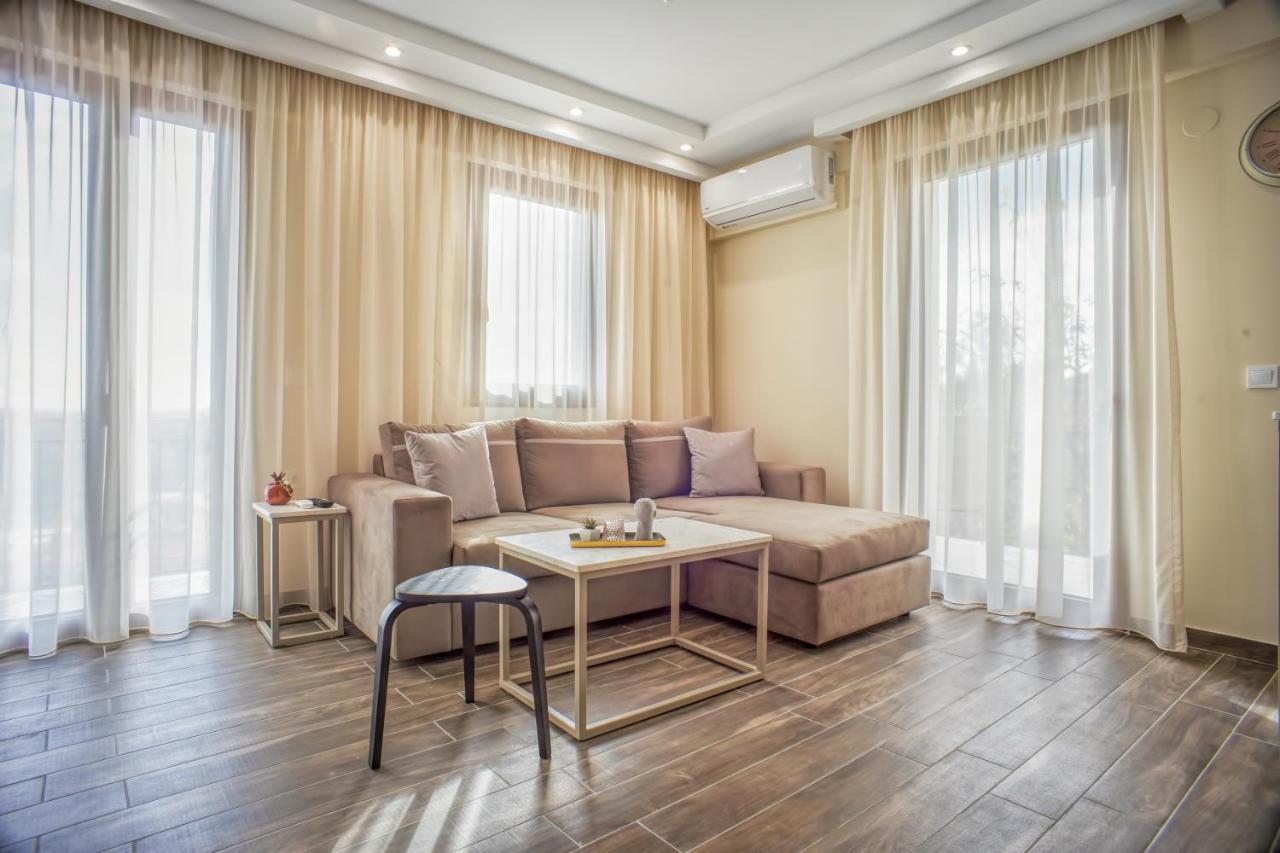 Lp Luxury Suite - Old Town İskeçe Dış mekan fotoğraf